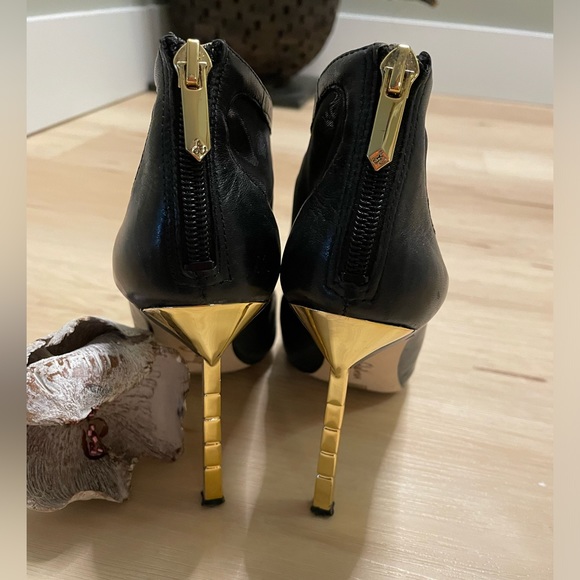 Sam Edelman SEXY stiletto booties with gold heels - Picture 3 of 13